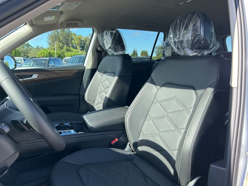 2026 Volkswagen Atlas SE w/Tech - Photo 15