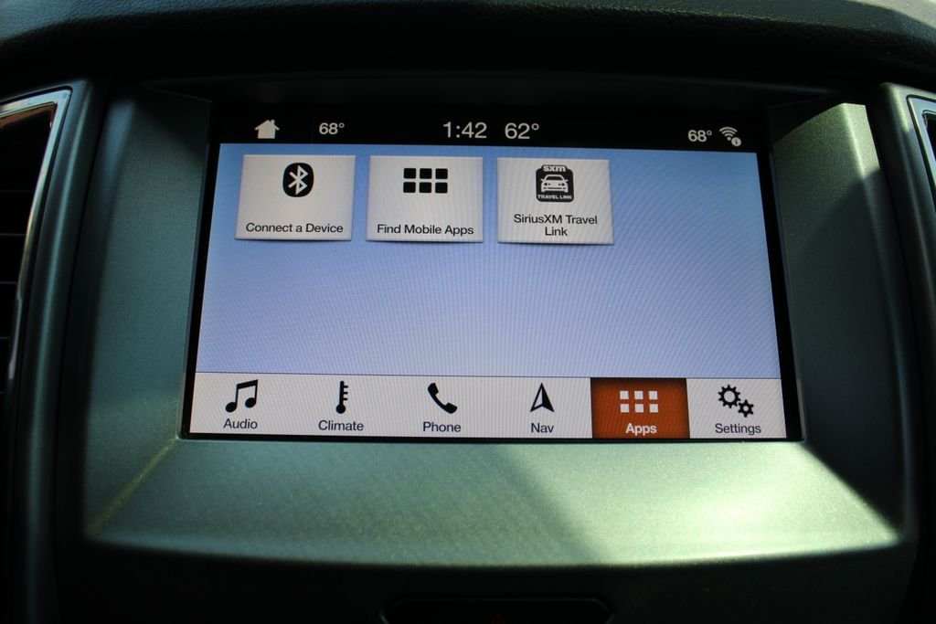 Used 2019 Gray Ford XLT image 34