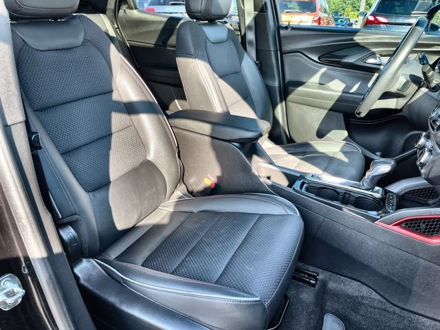 Used 2021 MOSAIC BLACK METALLIC Chevrolet RS image 26