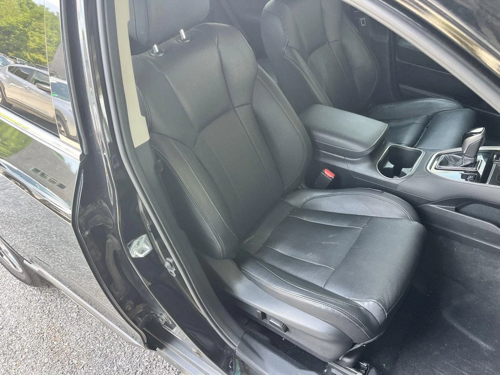 Used 2023 Crystal Black Silica Subaru Touring XT image 15