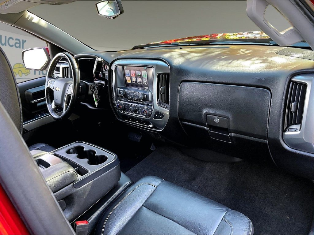 Used 2018 Red Chevrolet LT image 21