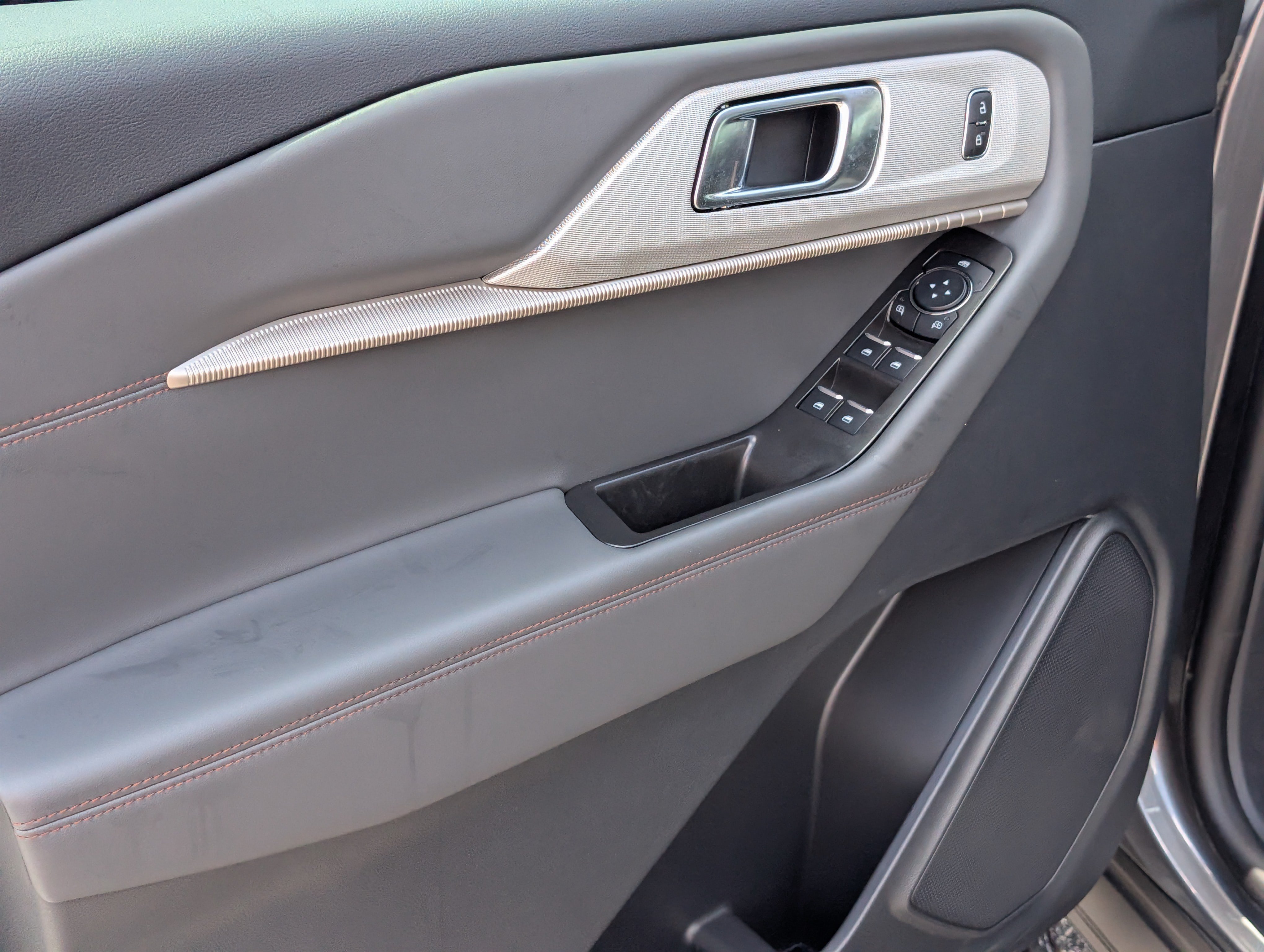 New 2026 Carbonized Gray Metallic FORD Active image 17
