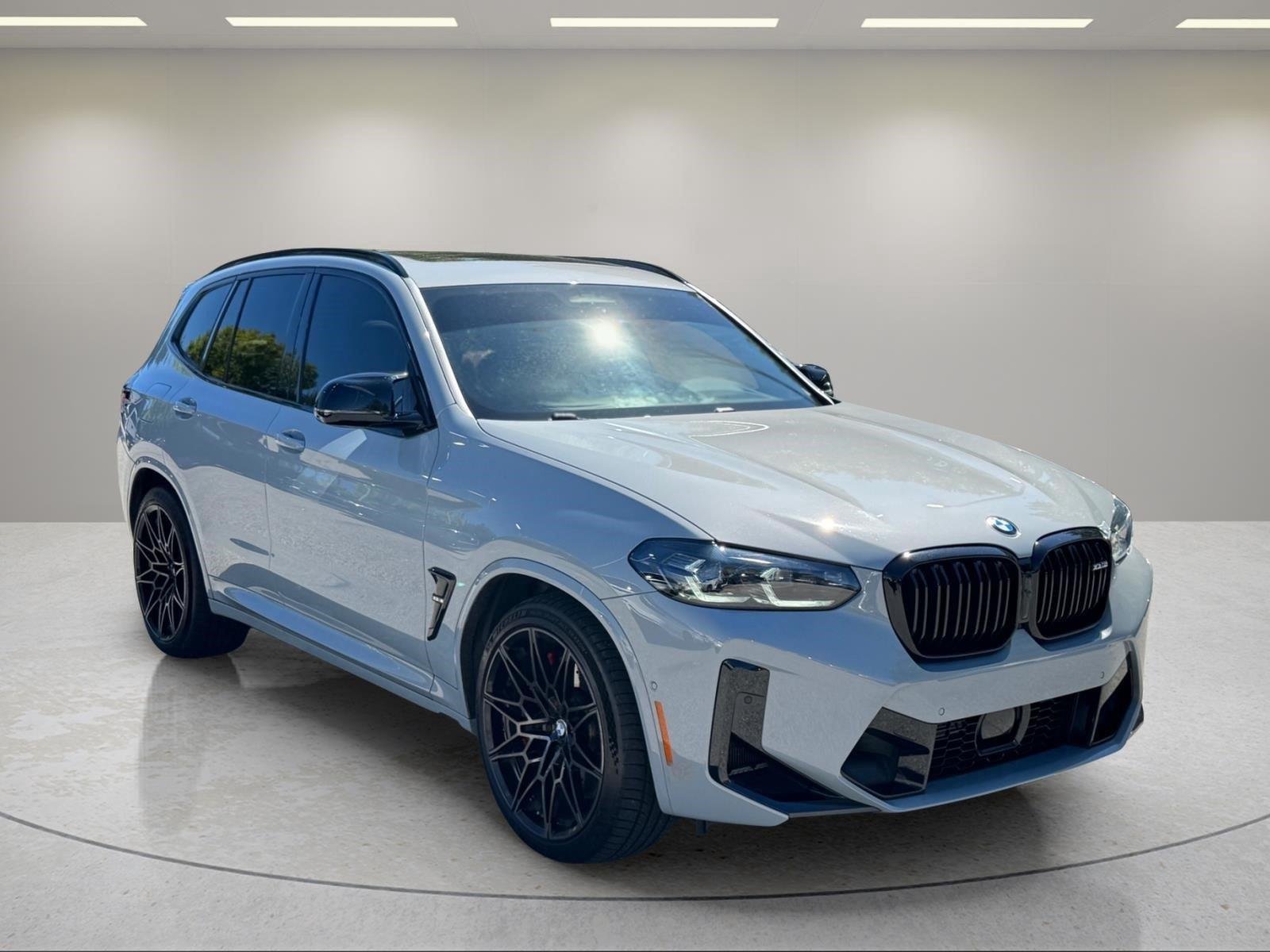 Used 2024 Brooklyn Grey Metallic BMW  image 6