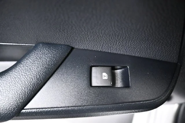 Used 2016 Silver Toyota Four Touring image 10