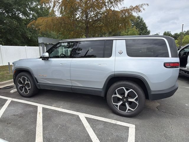 Used 2024  Rivian Adventure image 3