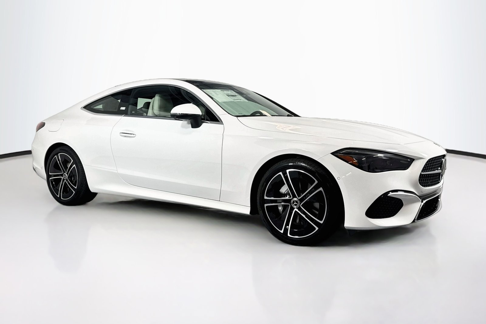 New 2027 Polar White Mercedes-Benz CLE 300 image 3
