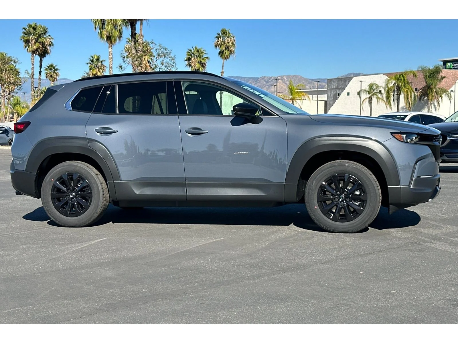 Used 2026 polymetal gray metallic Mazda Premium image 4