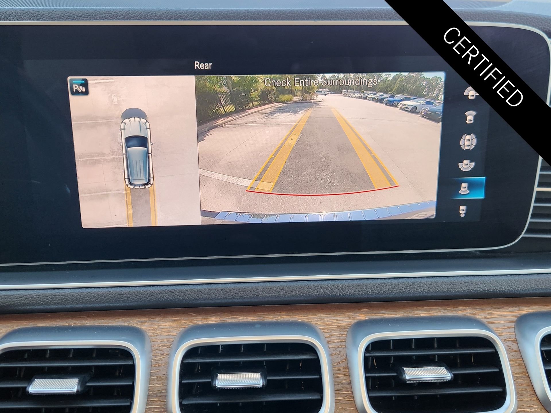 Certified Used 2022 Black Mercedes-Benz GLE 350 image 17