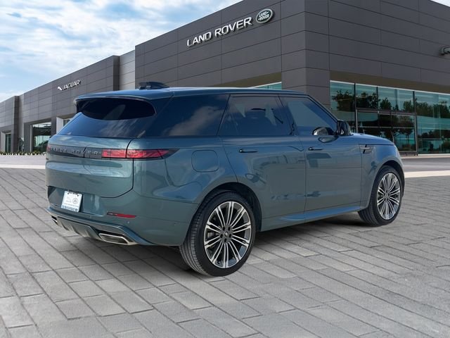 Certified Used 2025 Green Land Rover Dynamic SE image 5