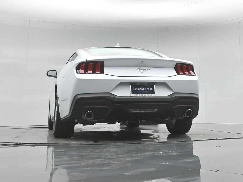 New 2026 Oxford White Ford EcoBoost image 46