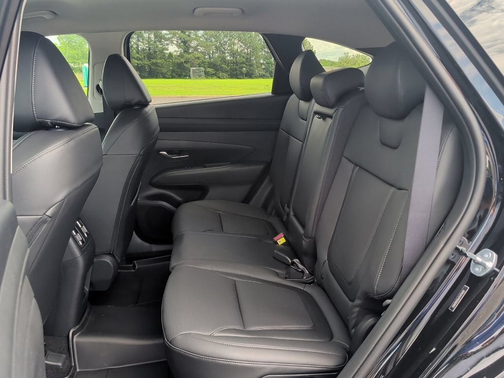 New 2026 Phantom Black Hyundai SEL Plus image 41