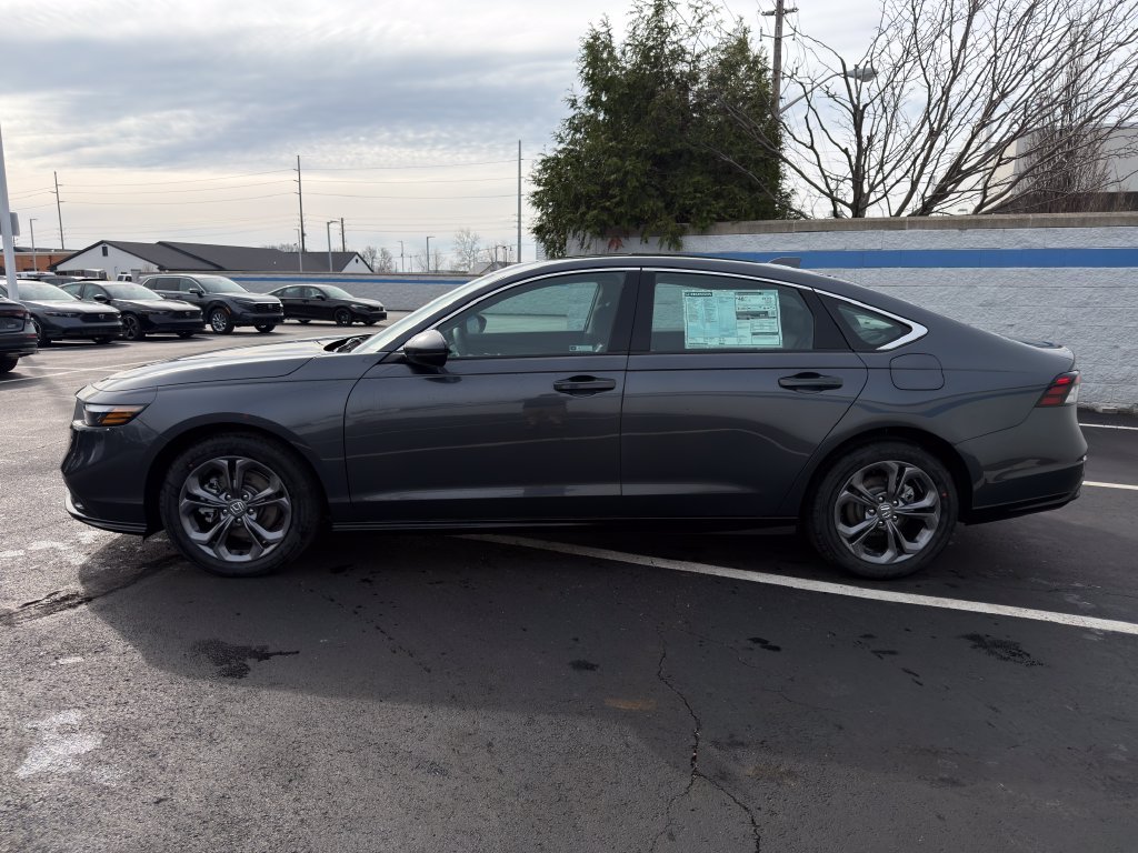 New 2026 Meteorite Gray Metallic Honda EX-L image 2