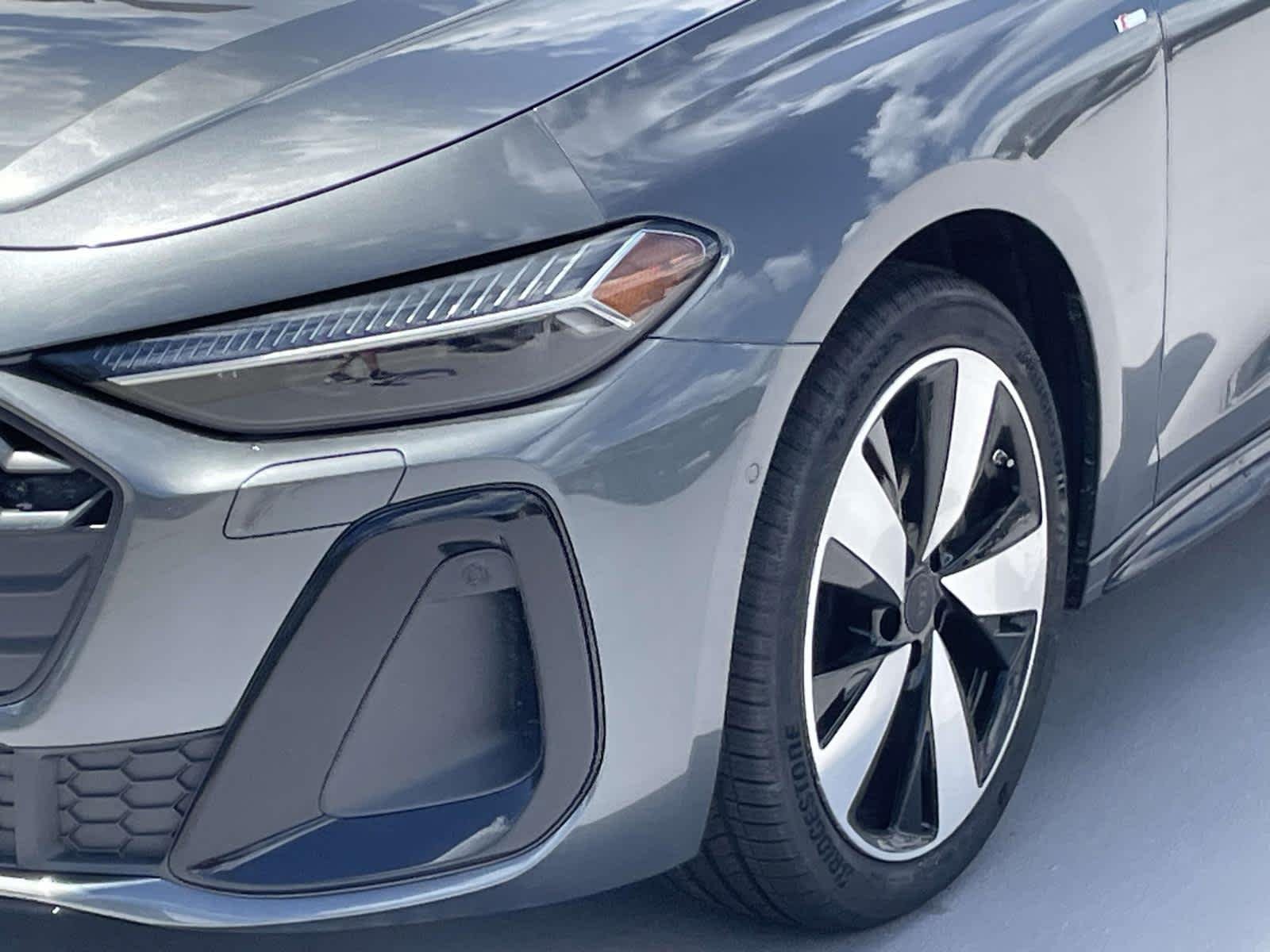 New 2026 6Y6Y/ Audi Premium Plus image 13