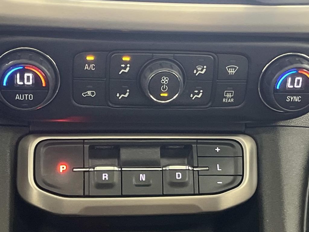 2022 GMC Acadia Denali - Photo 24