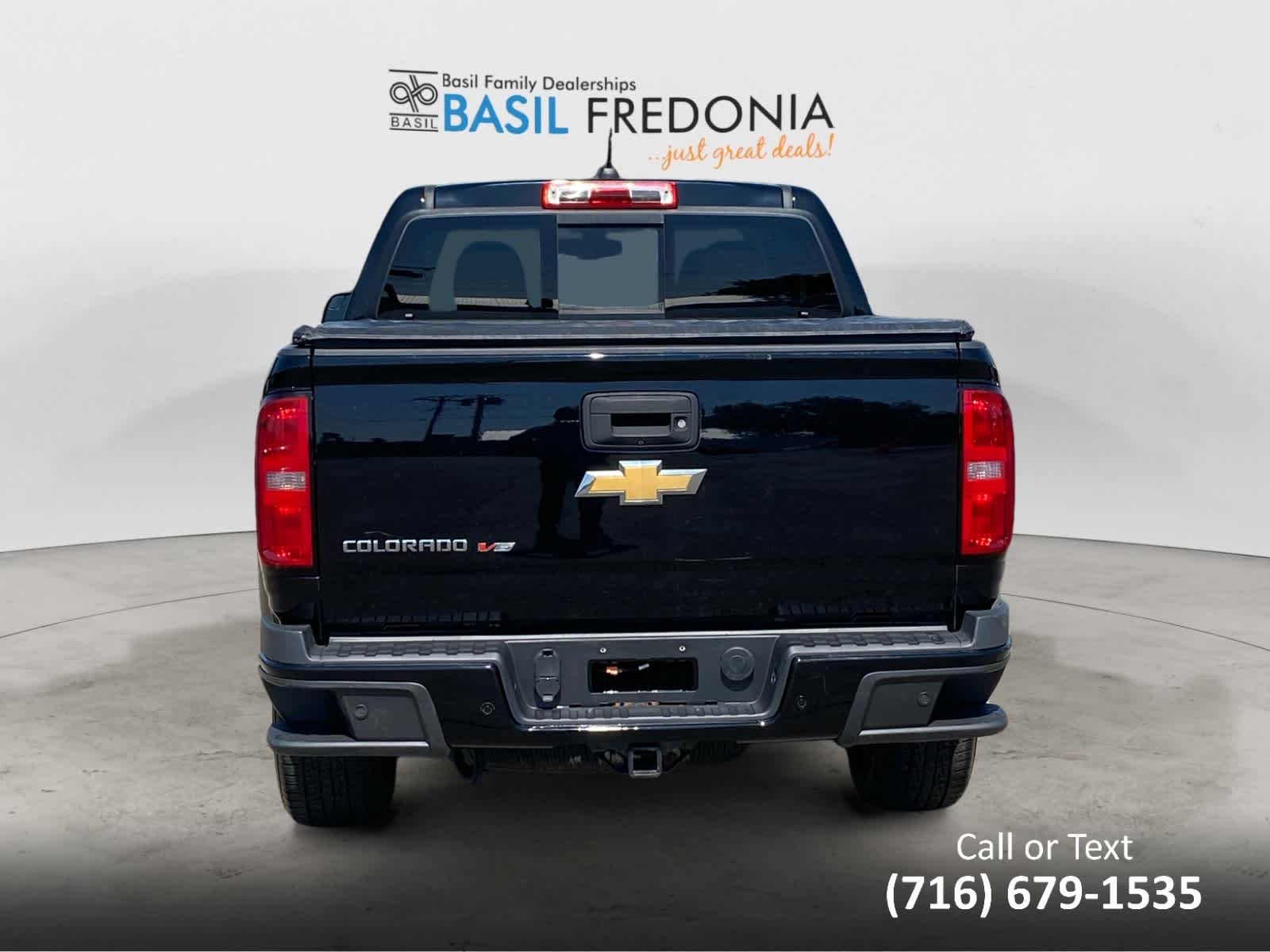 Used 2019 BLACK Chevrolet 4WD Z71 image 8