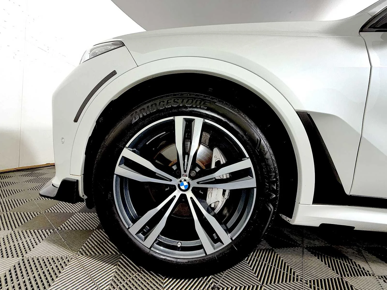 2022 BMW X7 40i - Photo 8