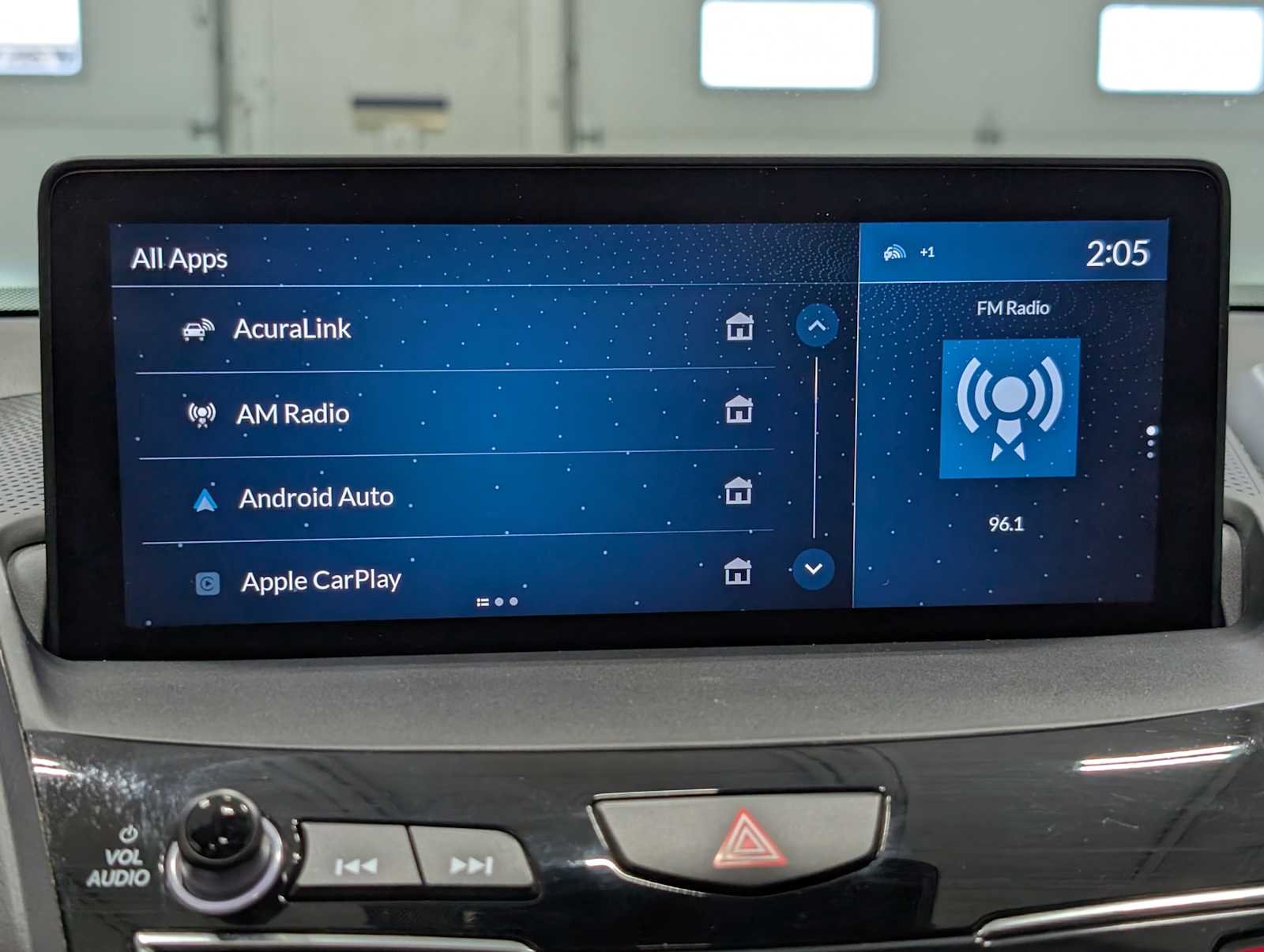 Used 2019 Gunmetal Metallic Acura w/Technology Pkg image 29