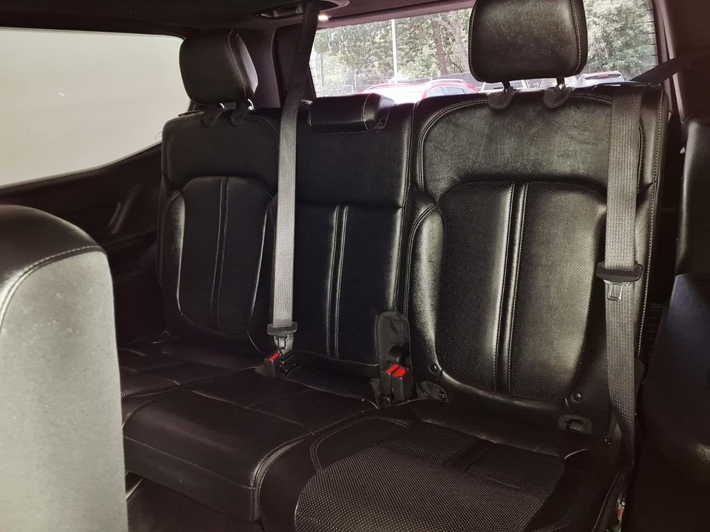 Used 2022 White Jeep Series II image 9