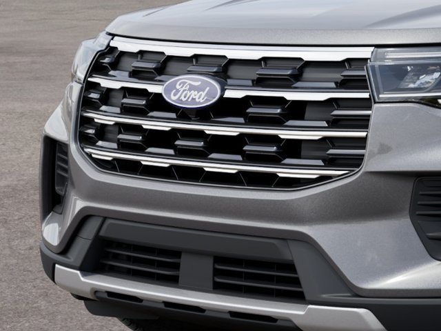 New 2027 Carbonized Gray Metallic Ford Active image 17
