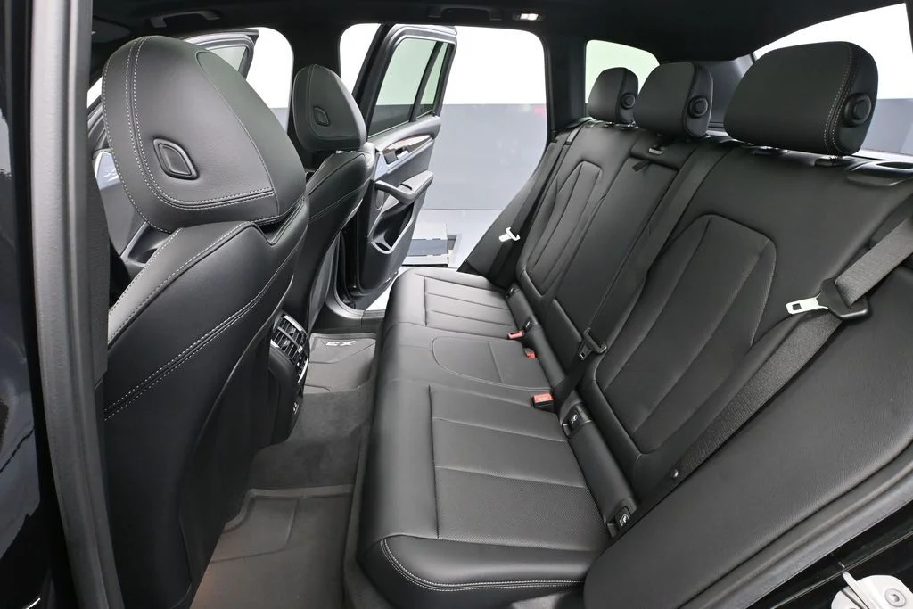 2024 BMW X3 30i - Photo 39