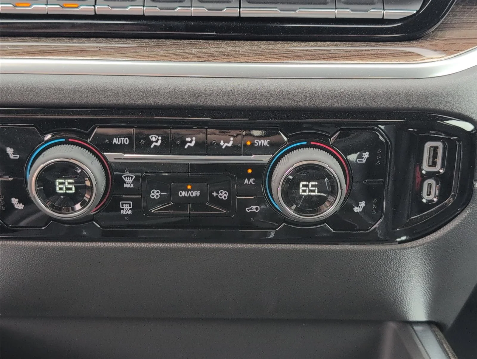 2026 Chevrolet Silverado 1500 LT Trail Boss - Photo 20