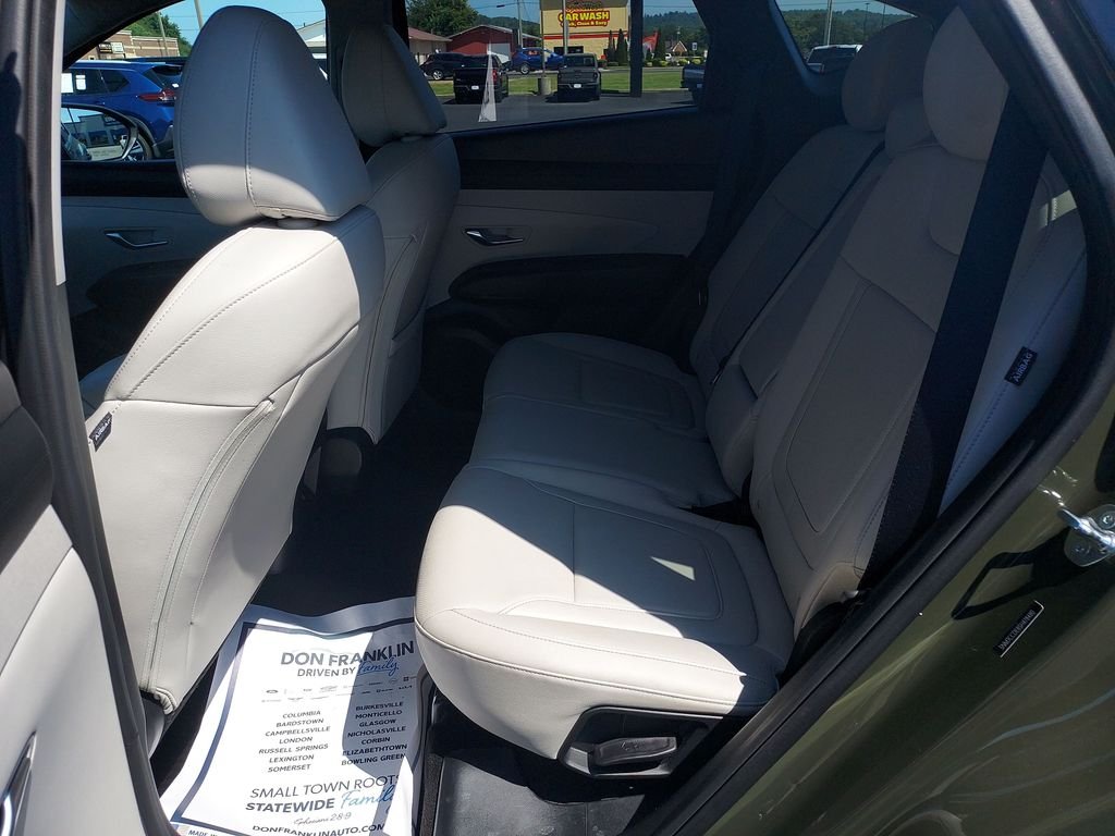 Used 2025 Green Hyundai SEL Convenience image 14