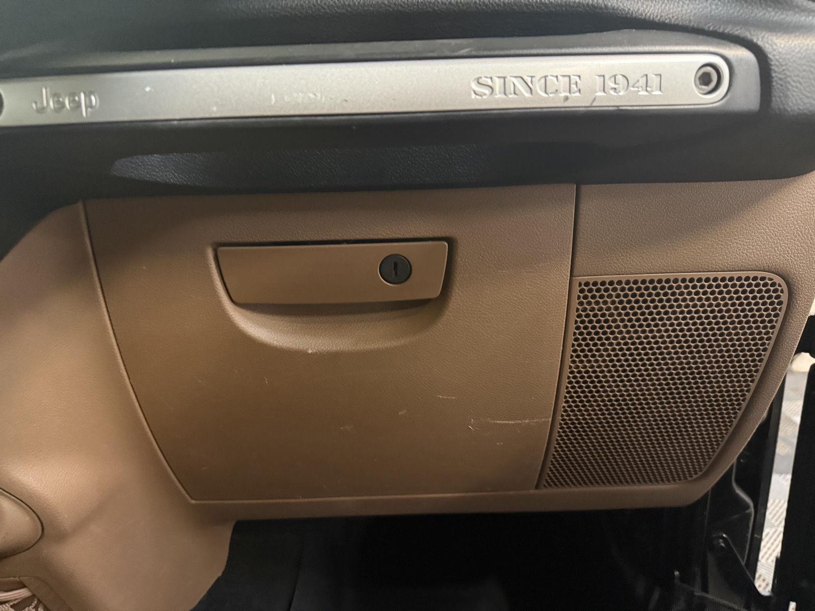 2018 Jeep Wrangler Sahara - Photo 30