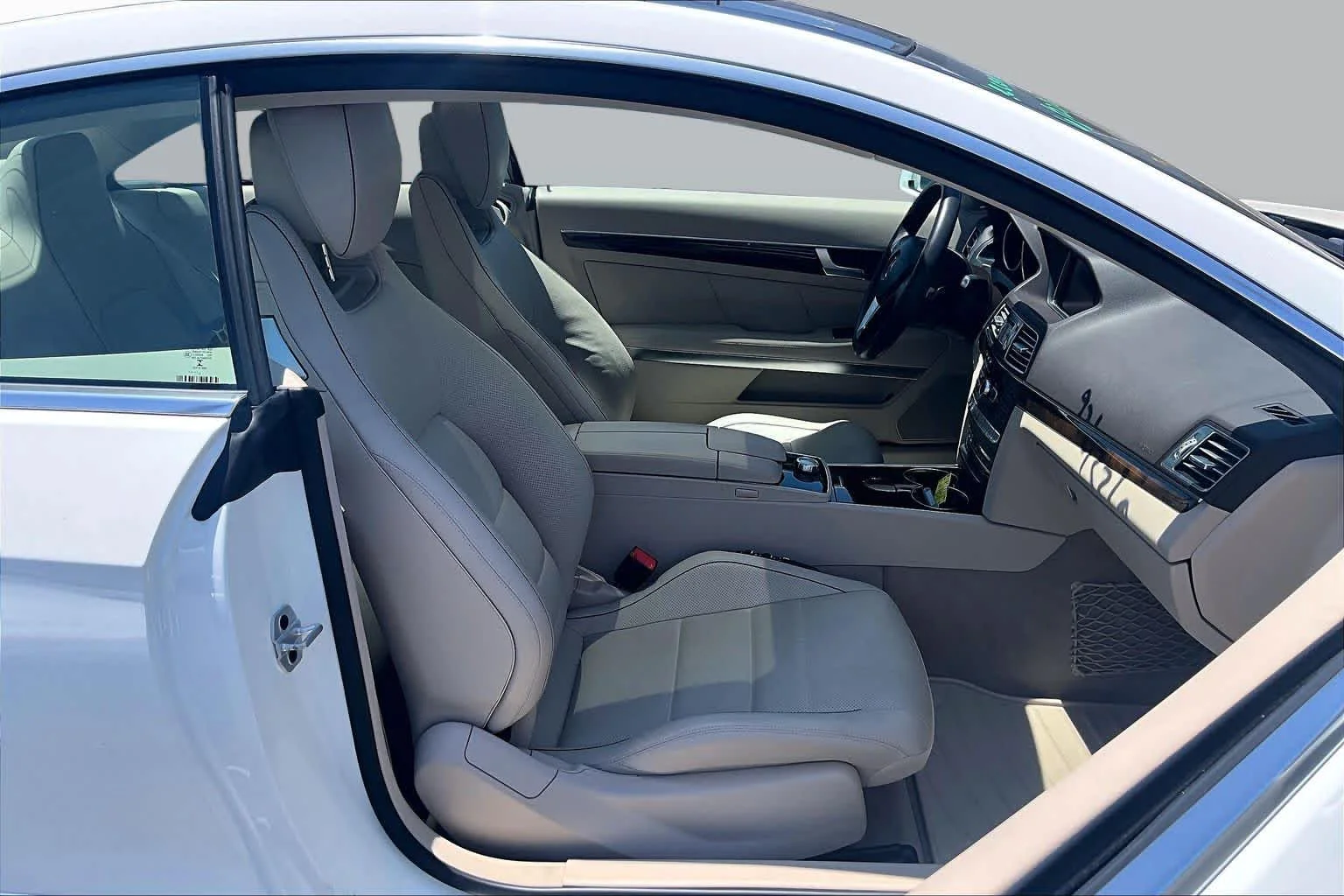 Used 2014 Polar White Mercedes-Benz E 350 image 8