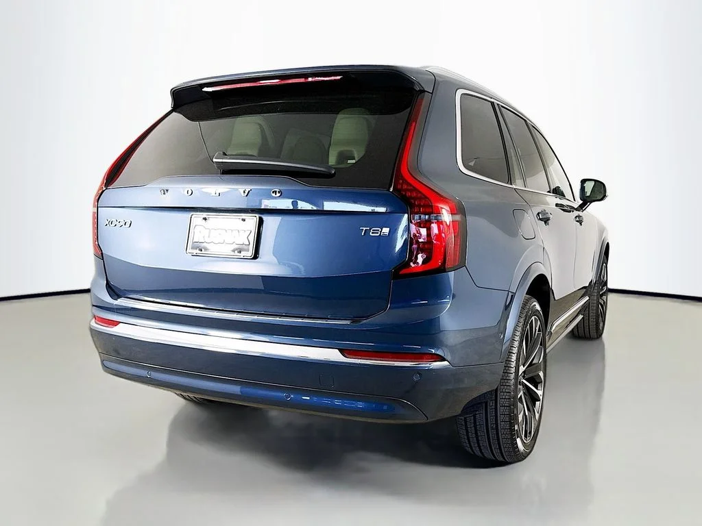 New 2026 Blue Volvo T8 Ultra image 7
