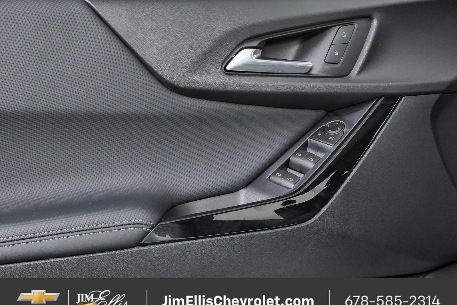 2026 Chevrolet Equinox LT - Photo 6