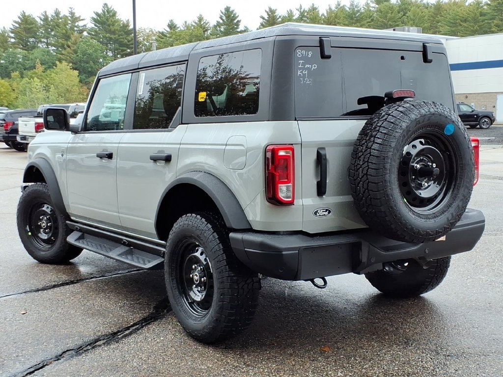 New 2026 Avalanche Gray Ford Big Bend® image 6