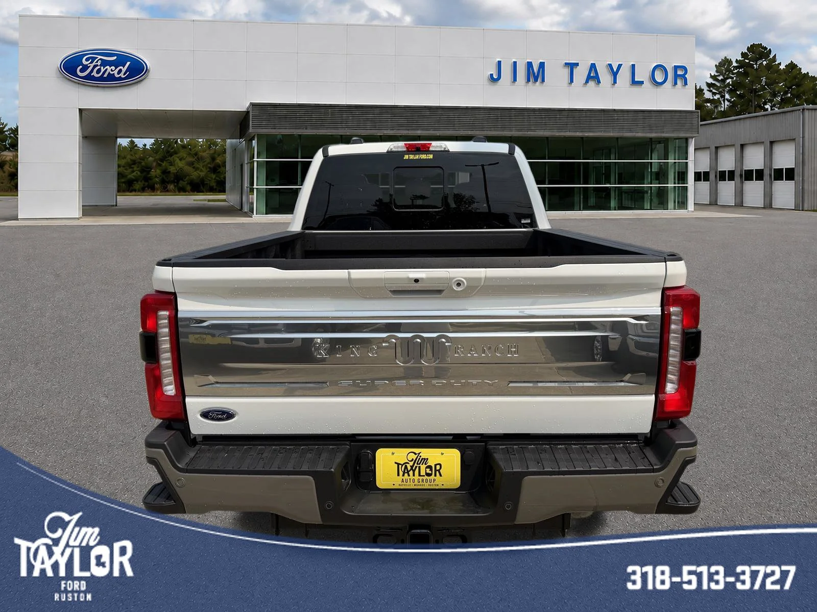 New 2026 Star White Metallic Tri-Coat Ford F-250® King Ranch® image 41