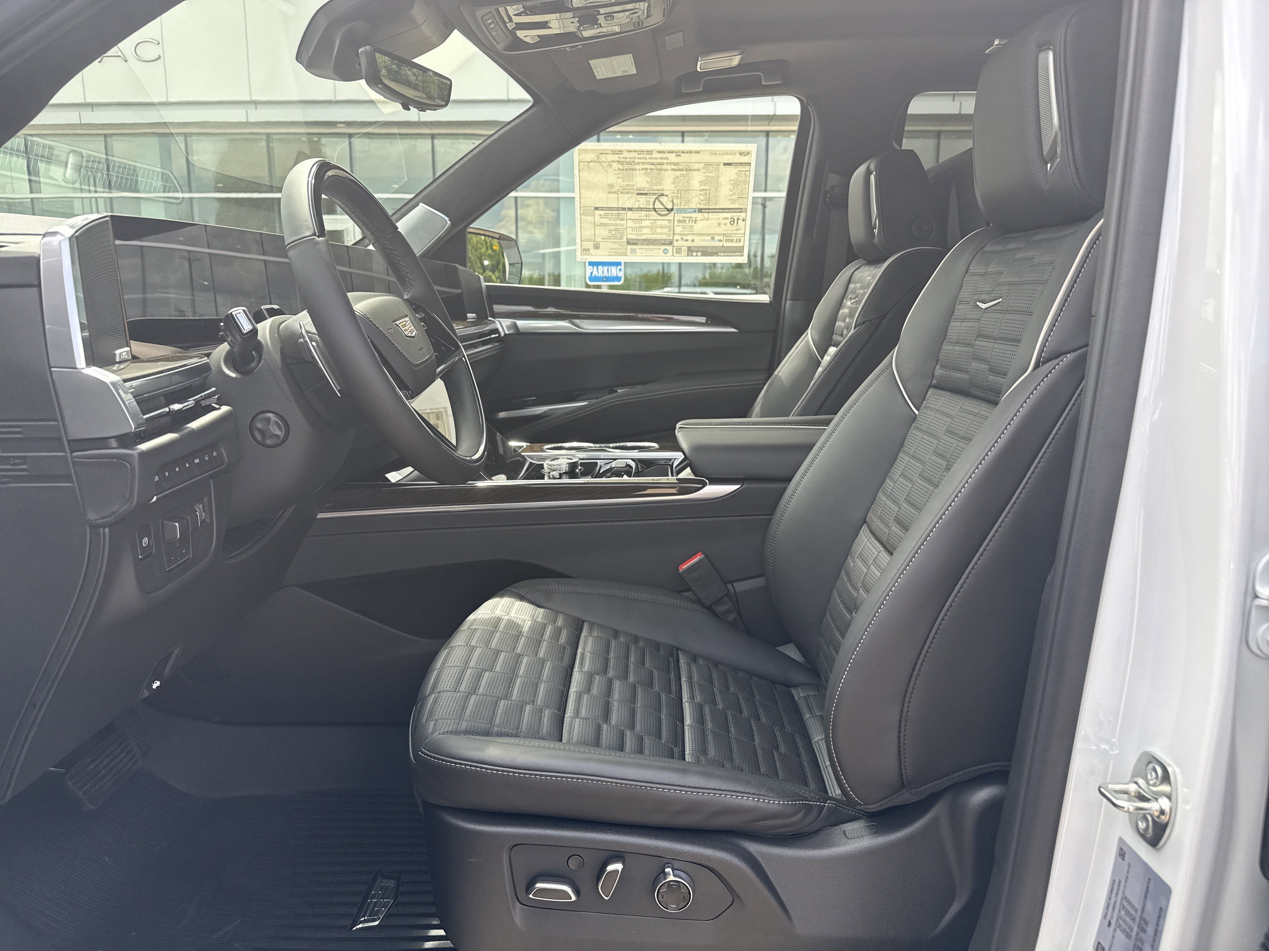 2026 Cadillac Escalade Platinum Luxury - Photo 9