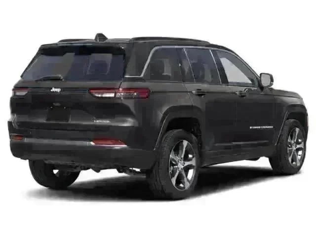 New 2026 Diamond Black Crystal Pearl-Coat Exterior Paint Jeep Limited image 2