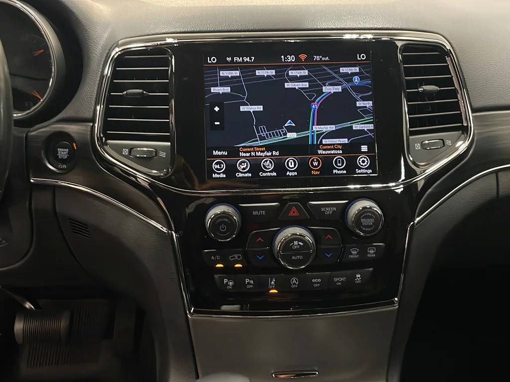 Used 2021 Black Jeep Limited image 20
