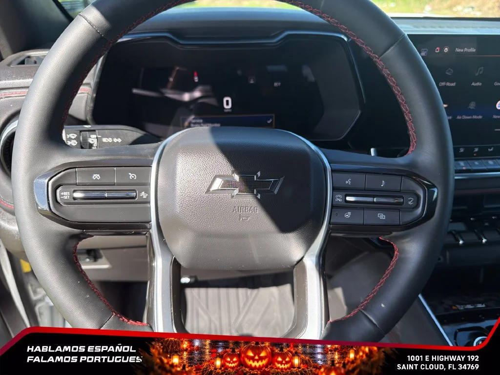 Used 2023 SUMMIT WHITE Chevrolet 4WD Z71 image 16