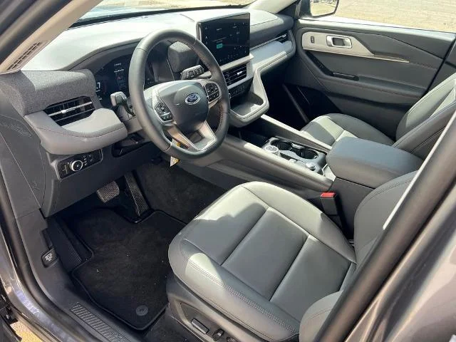 New 2026 Carbonized Gray Metallic Ford Active image 48