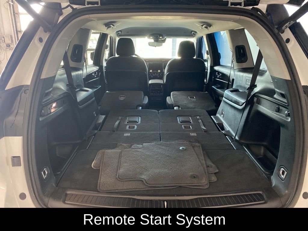 Used 2022 White Jeep Laredo image 19