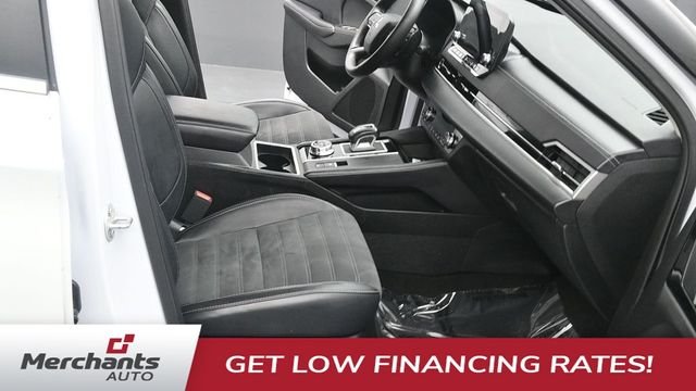 Used 2024 White Mitsubishi SE image 15