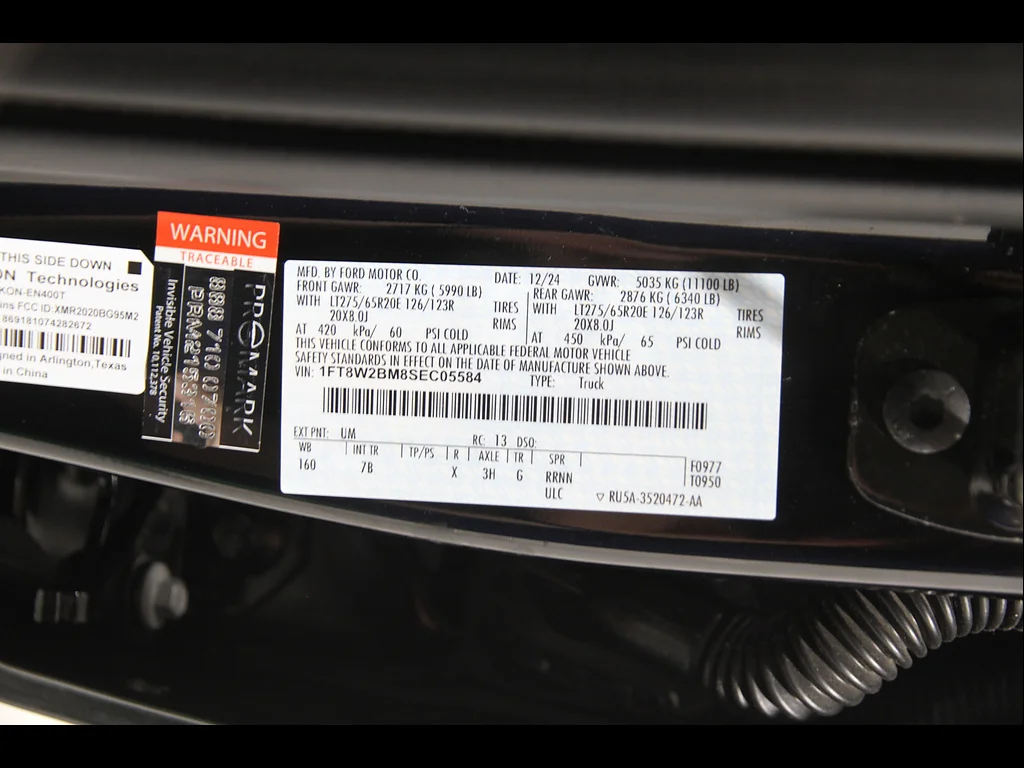 Used 2025 Agate Black Ford Platinum image 22