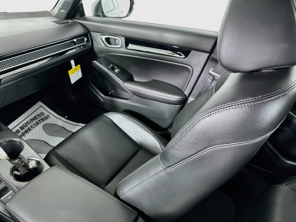 New 2026 Urban Gray Pearl Honda Sport Touring image 25