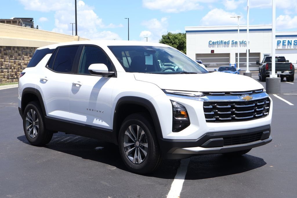 2026 Chevrolet Equinox LT - Photo 10