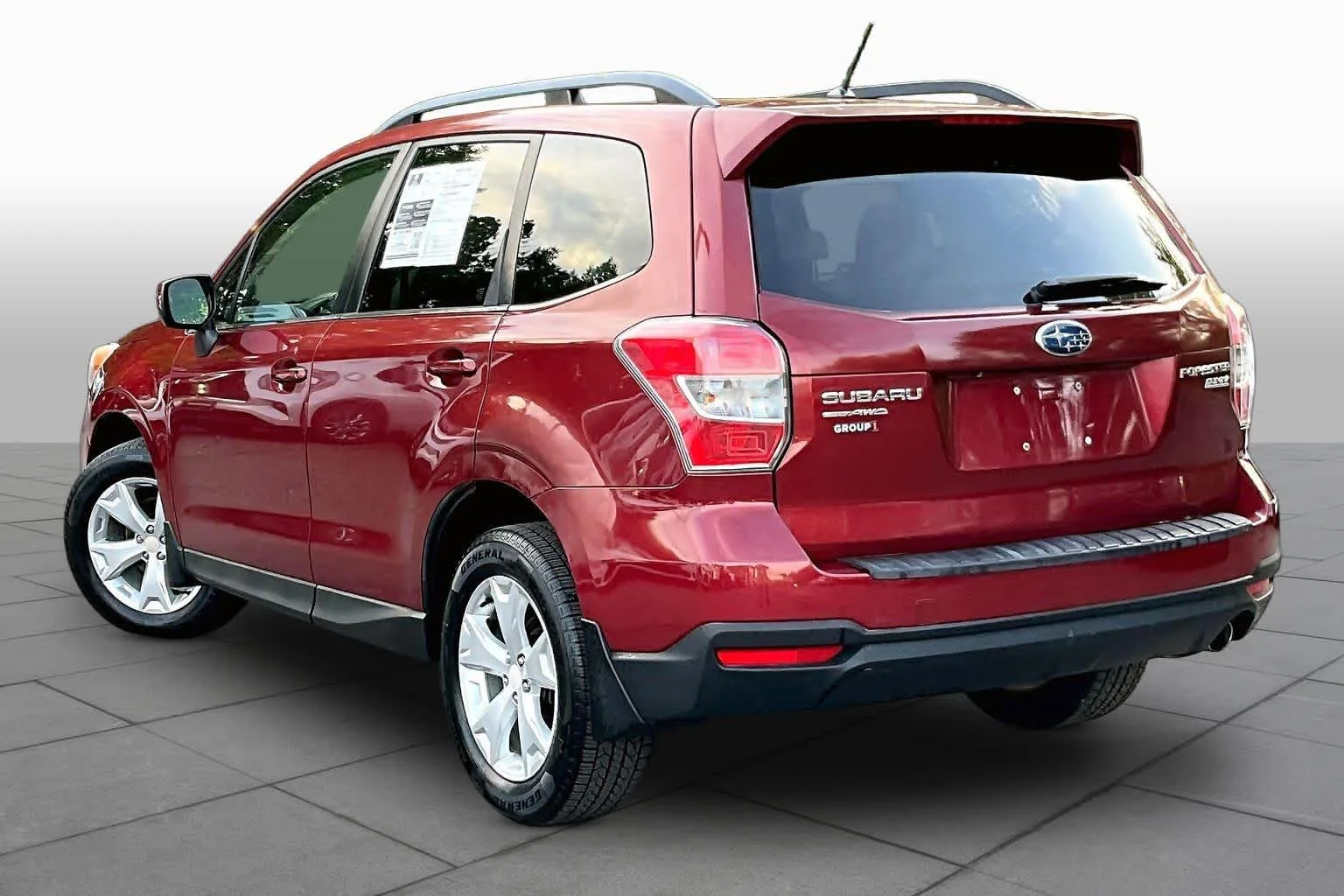 Used 2015 Venetian Red Pearl Subaru 2.5i Limited image 12