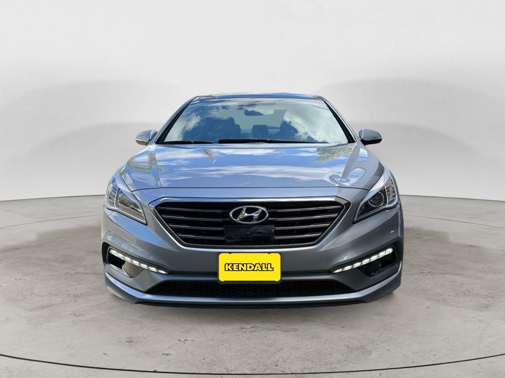 Used 2015 Gray Hyundai Limited image 2