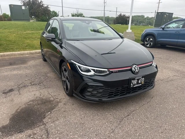 2024 Volkswagen Golf GTI 2.0T SE 4-door DSG's photo