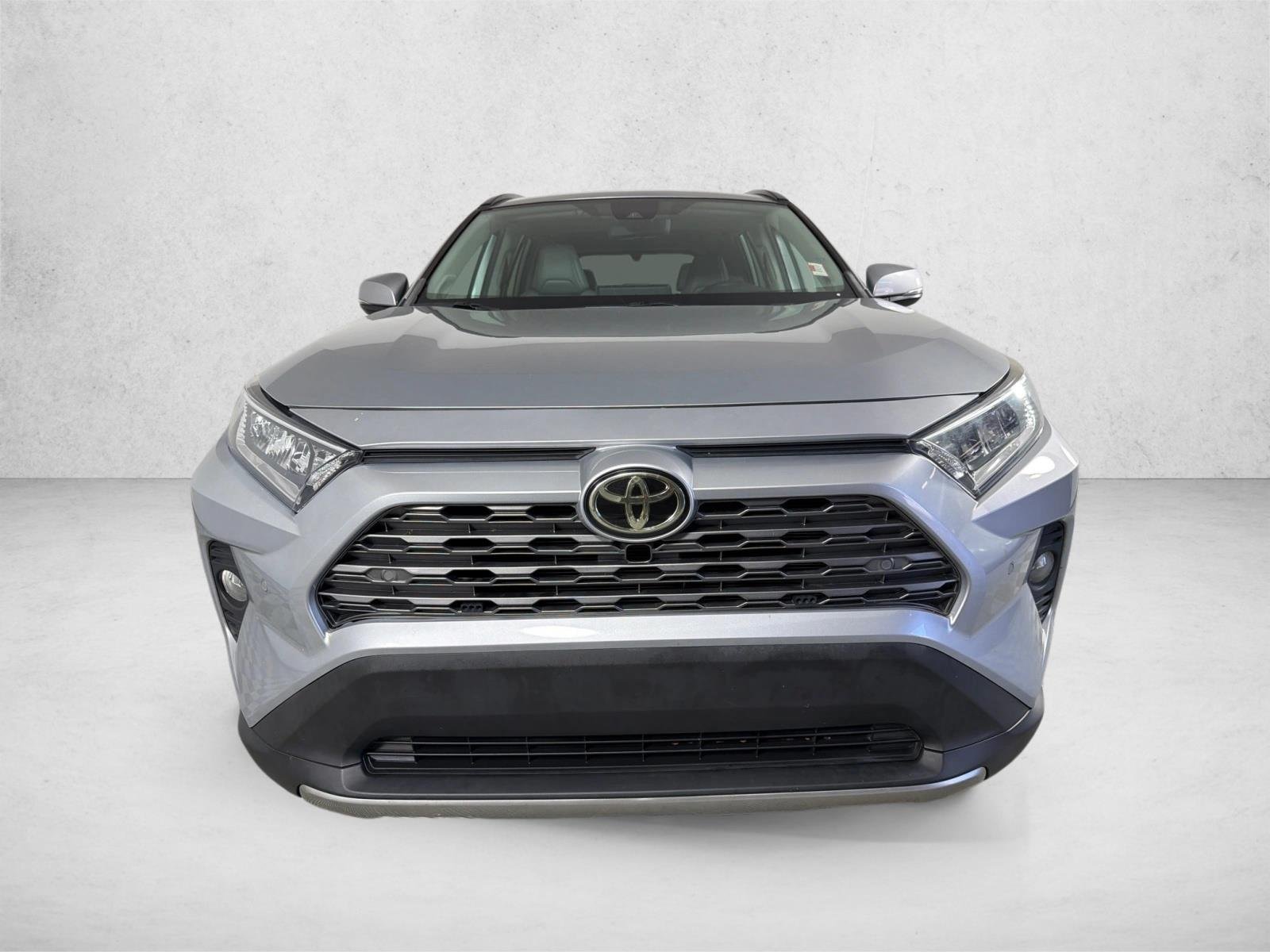 Used 2021 Silver Sky Metallic Toyota Limited image 10