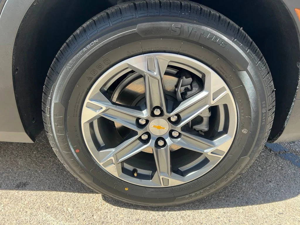 Used 2026 Black Chevrolet LT image 33