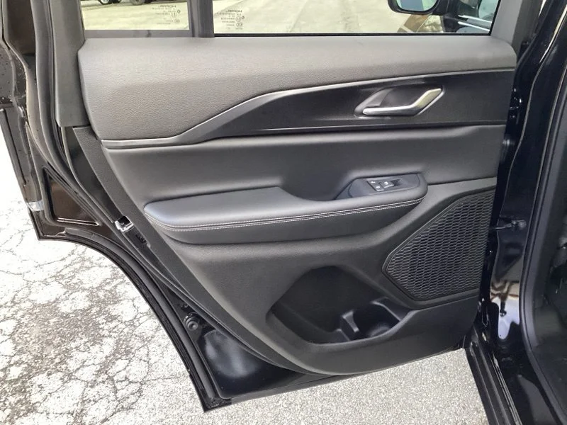 2025 Jeep Grand Cherokee Laredo - Photo 19