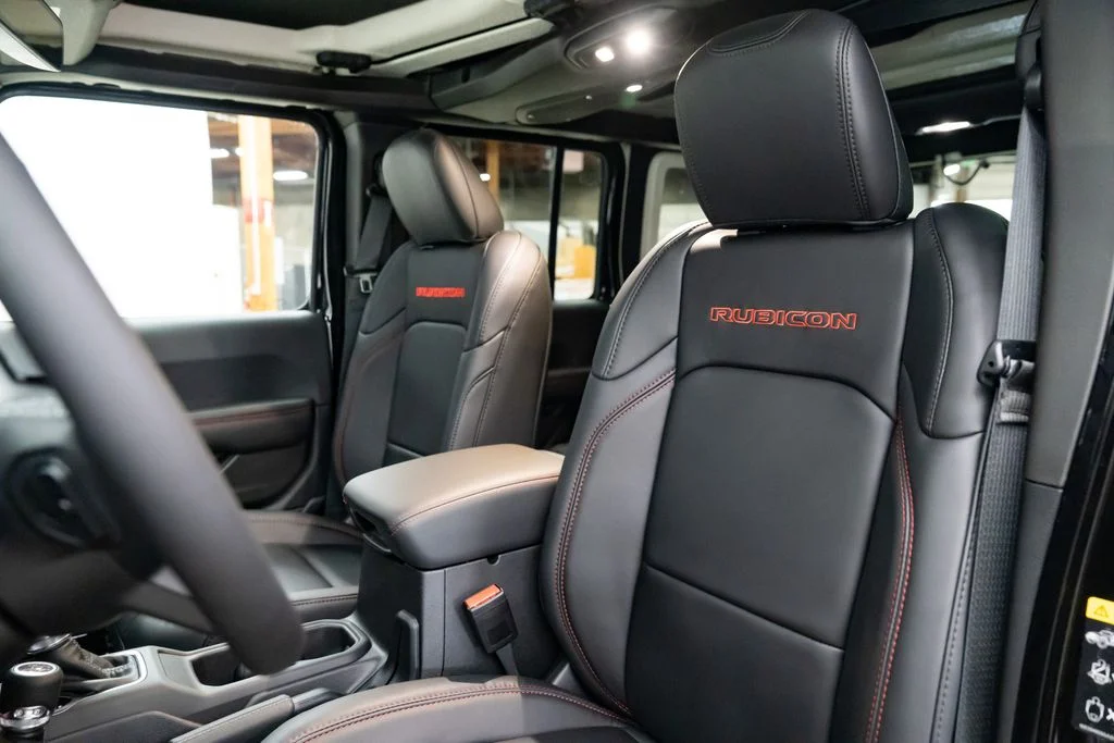 New 2026 Black Clear-Coat Exterior Paint Jeep Rubicon X image 24