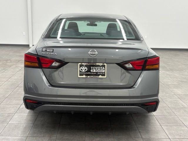 Used 2024 Gray Nissan 2.5 S image 3